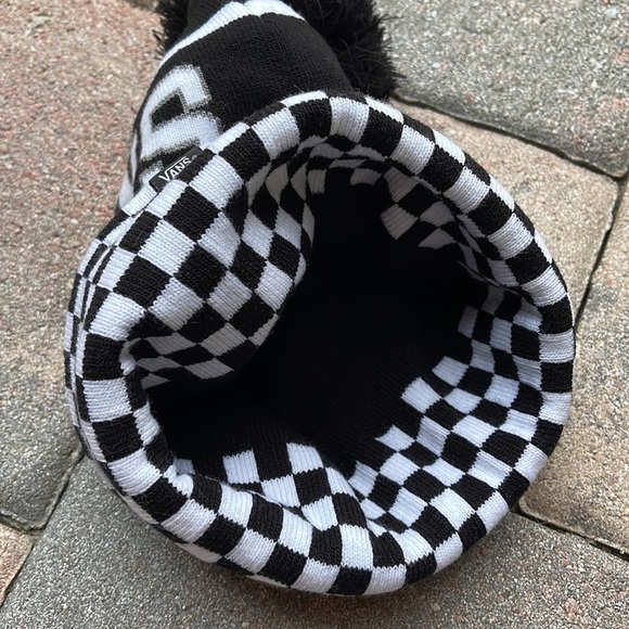 Vans WM Spirit Pom Black Checker Beanie Skateboarding Hat Women Men VN0A5LG3BLK - Picture 12 of 16